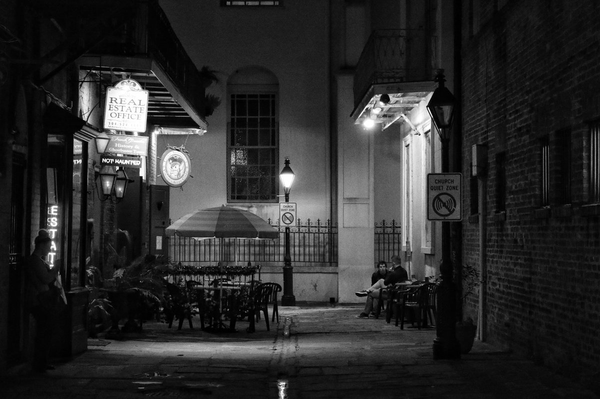 caleb_oue's tweet photo. Photographers, share your favorite street photography photos! Retweeting all 😉 https://t.co/UTzi2N4L0b
