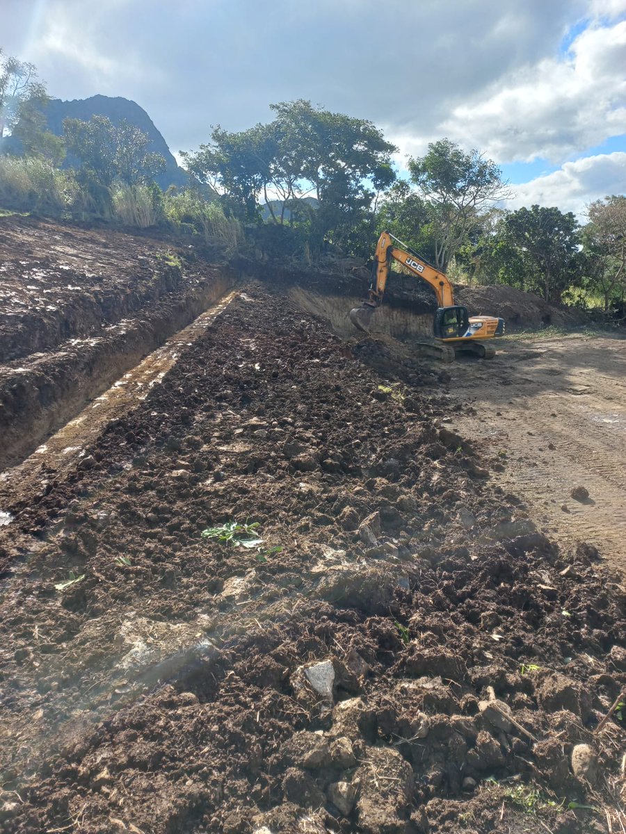 Update on our work in #Mauritius: We're continuing work on our new shelter for Second Chance Animal Rescue (SCAR). The animals are in good health in their temporary shelter &amp; eagerly awaiting their new home. We’ll keep you updated. Original story here: ow.ly/gIbV50K2Vwm