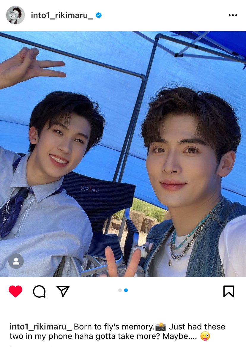 sasmallworld's tweet photo. [INSTAGRAM] 20220724 #Rikimaru #力丸 

“Kỷ niệm cùng Born to fly.📸 Mình chỉ có mỗi hai bức hình này trong điện thoại thôi haha nên chụp thêm không nhỉ? Có thể…. 😜”

🔗 https://t.co/coVn8gQh0L

#INTO1BornToFly 
#INTO1Rikimaru #INTO1力丸 #近田力丸 #RikimaruChikada https://t.co/auZA1Hegtf