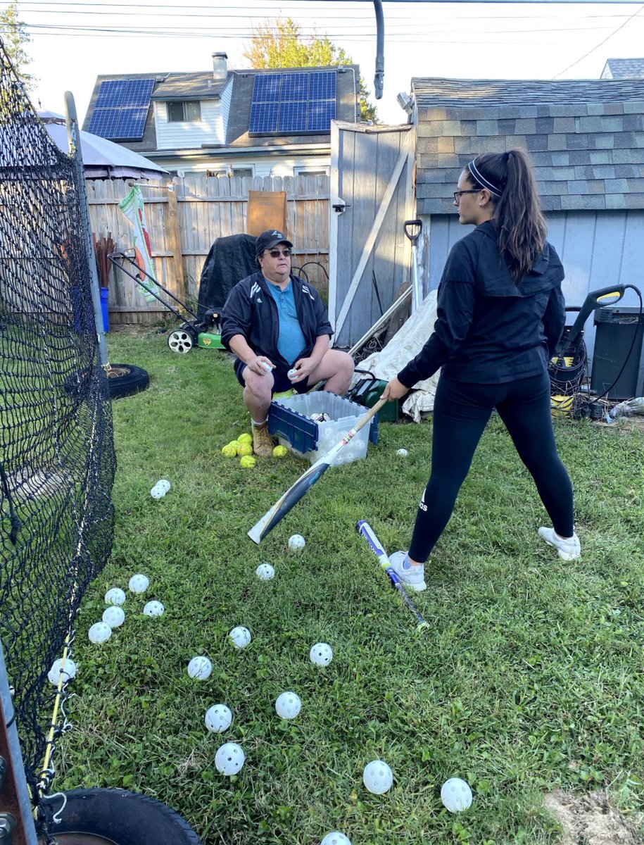 ryleighbilbrey's tweet photo. this is the hardest goodbye. thank you for watching every game live on game changer, now you’ll be there for them all. i promise i’ll make you proud💙😇rest easy poppy. https://t.co/EEkDhyMZyS