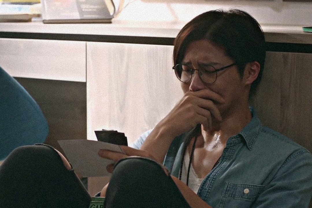 "Ayrılıklar acı verir, bazen bir fotoğraf bile canımızı yakar. Unutmaya çalışmak her zaman işe yaramaz."