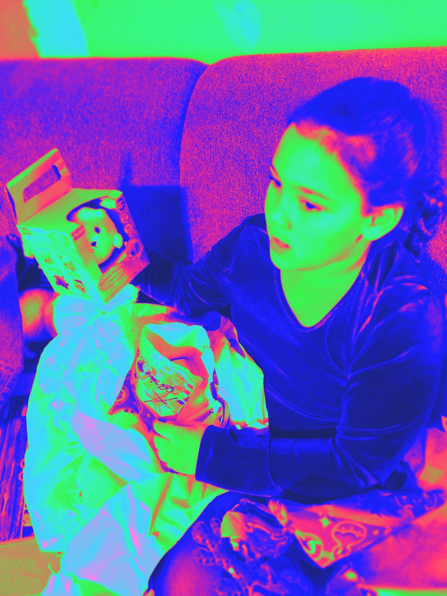 chrisnightbird's tweet photo. I just dropped my new single "Lemon Creme Pie" on Bandcamp! It's a twelve-string acoustic tune and it was written for my step daughter. The title comes from her favourite kind of Pop Tarts. 
Follow the link below to listen and download! 🎧
https://t.co/DWNyIAnX9a https://t.co/m8lNNMBz8l