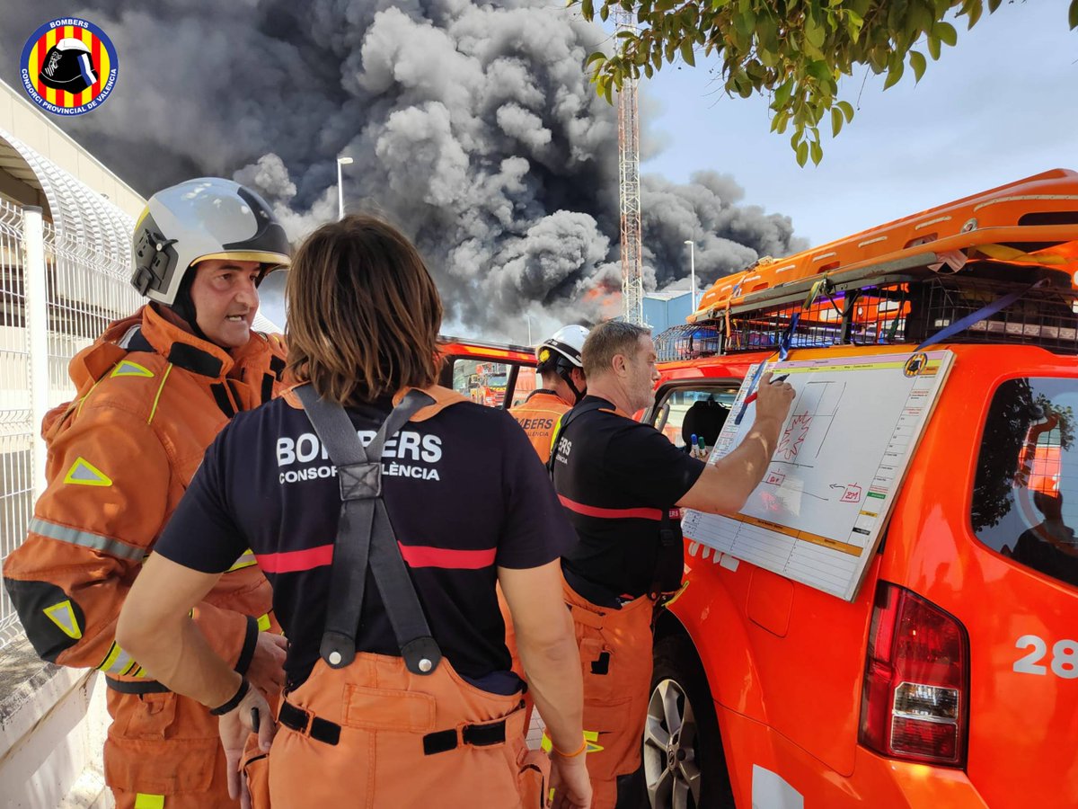 Bombers Consorci VLC tweet media