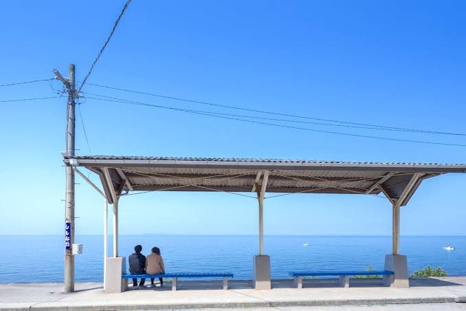 Himari𓂃 𓈒𓏸 ໒ すとぷりすなーの皆さんこちらの画像を見てください すとぷりの さみしいよ って曲のイラストなんですけども 愛媛県の下灘駅という所があるんですけど少し似てませんか T Co 1hrrobcbfk Twitter Himari𓂃 𓈒𓏸 ໒ すとぷりすなーの皆さんこちらの画像を見てください すとぷりの さみしいよ って曲のイラストなんですけども 愛媛県の下灘駅という所があるんですけど少し似てませんか T Co 1hrrobcbfk Twitter