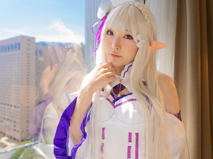 Emilia cosplay💜 https://t.co/3EfEKvShCw<a href="/tag/genshinimpact"class="tags"><span>#genshinimpact</span></a>