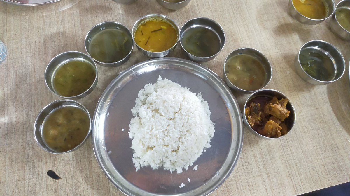 Kpsdev1's tweet photo. #manipuri #thali #dinner at sekmai village. Tested #traditional food of #Manipur.
#eromba #ooti #rice #daal
#trevel #northeastregion https://t.co/8H0J8EmiJs