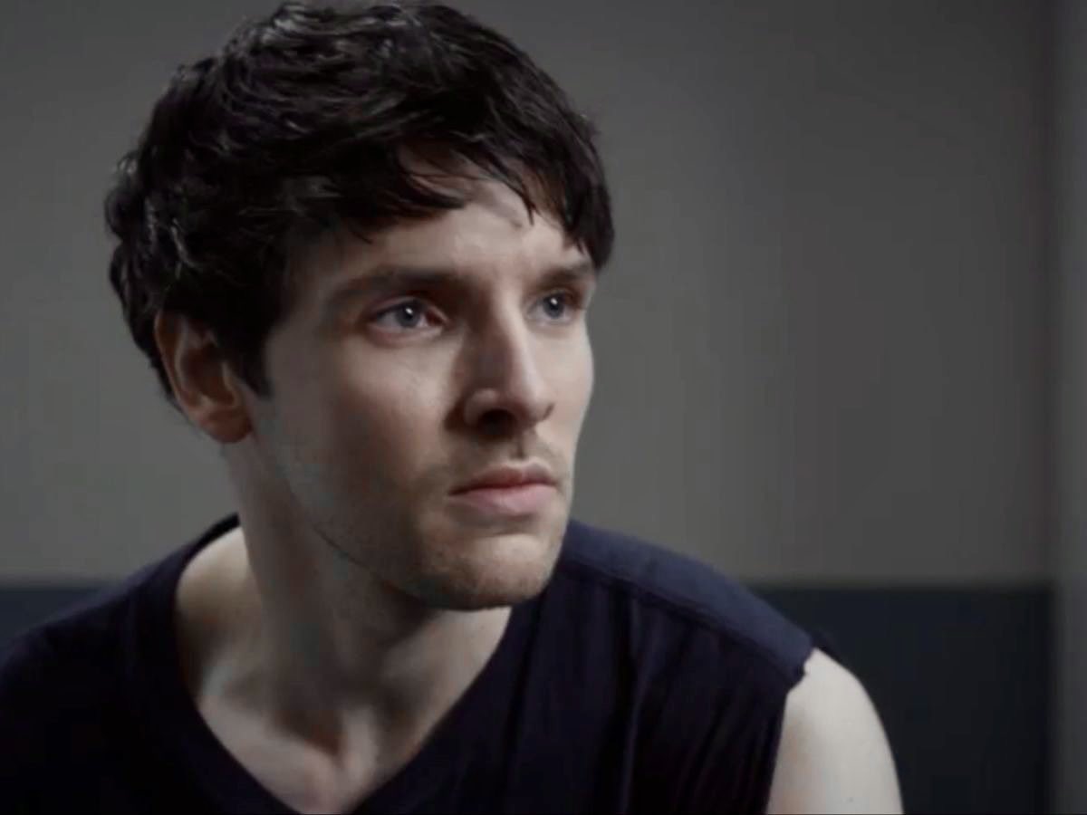 CMagnumfan's tweet photo. #ColinMorgan as Tom Anderson being told the damage to his arm. The Fall season 3 episode 1 https://t.co/4Wtt2p8myH