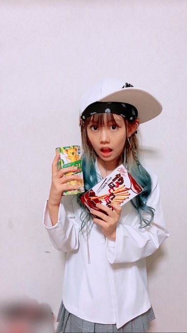 Twitterのコスプレ画像25