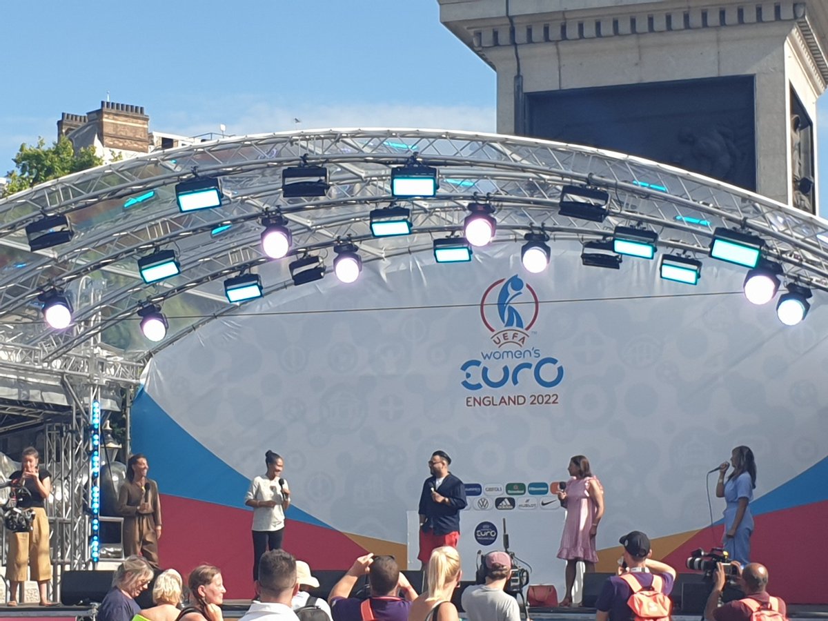 Great day at the #WEURO2022 London fan zone celebrating diversity in football with pitch activation, a screening of Bend It Like Beckham, and panel discussions w/ @rosiekmita, @rachelyankey11, @fara_williams47 & many more discussing the importance of visibility and role models.