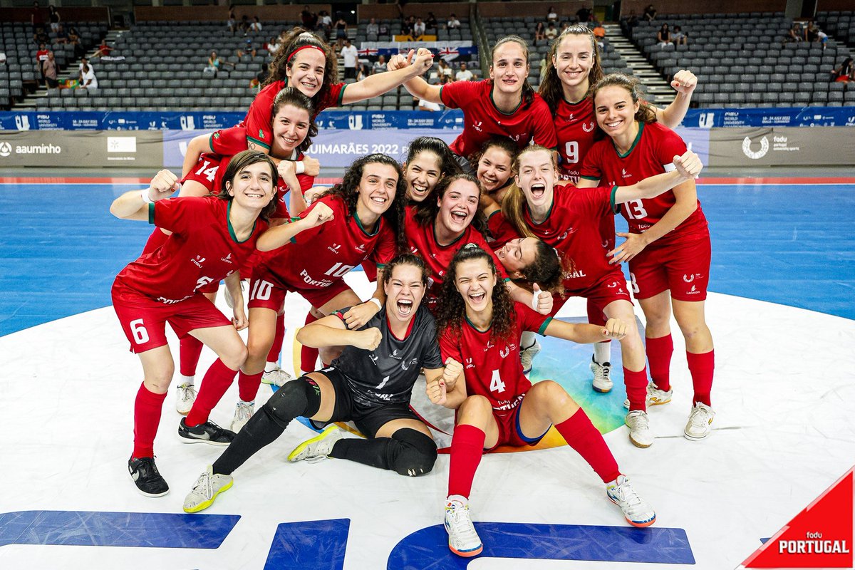 selecaoportugal's tweet photo. CAMPEÃS DO MUNDO 🥹🇵🇹 

Parabéns à @faduportugal pela conquista do Mundial de Futsal Universitário Feminino! 👏 Orgulho em vocês! https://t.co/zHkmuV2NXN
