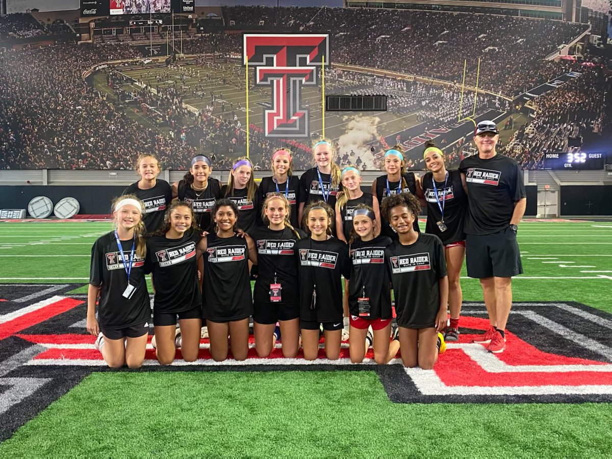 BritlandR's tweet photo. I had an absolute blast at the Texas Tech ID camp! I loved playing with the girls and loved meeting the players and the coaches! And training with the keepers!👆🏽 #redraiders #GunsUp #TexasTech #RaiseyReady #TexasTechSoccer https://t.co/XFAvYwlCde