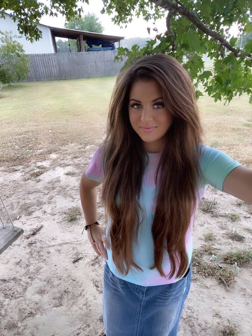 Guess what guys and dolls????
This coming Friday we will kick off my birthday month with a new live stream on YouTube 😁