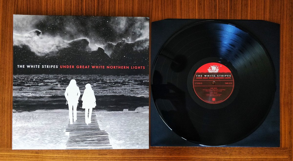leevcleef's tweet photo. 💥
Under Great White Northern Lights documents #theWhiteStripes' summer 2007 tour across Canada in support of the album #IckyThump, in which they performed in every province.
#whitestripesnet @whitestripesnet #NowPlaying #nowspinning #vinyladdict #vinylcollection #EmmettMalloy https://t.co/Lg14nKmNQf