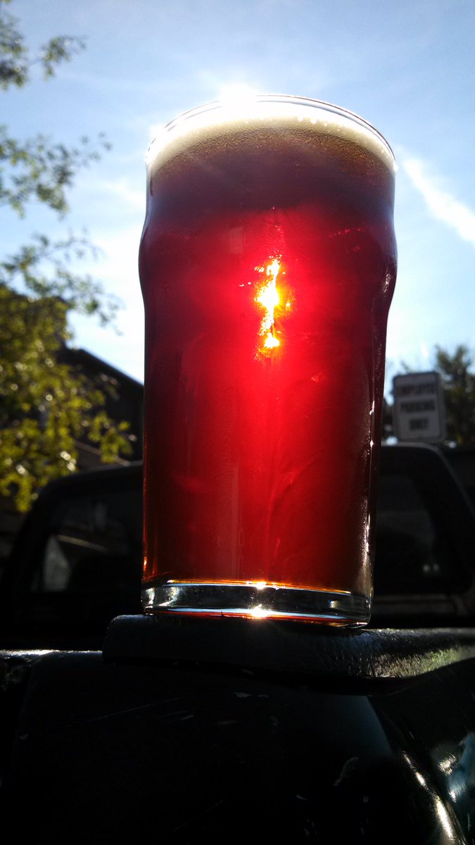 MaydayBrewery's tweet photo. Sunday Funday! Open until 7PM Canโt stay of a drink? Stop and get your favorite to go. #beertogo #drinklocal #SundayFunday #StayCool #angryredhead #boroblonde #stonesriver #crowler https://t.co/t9guuKXHEw