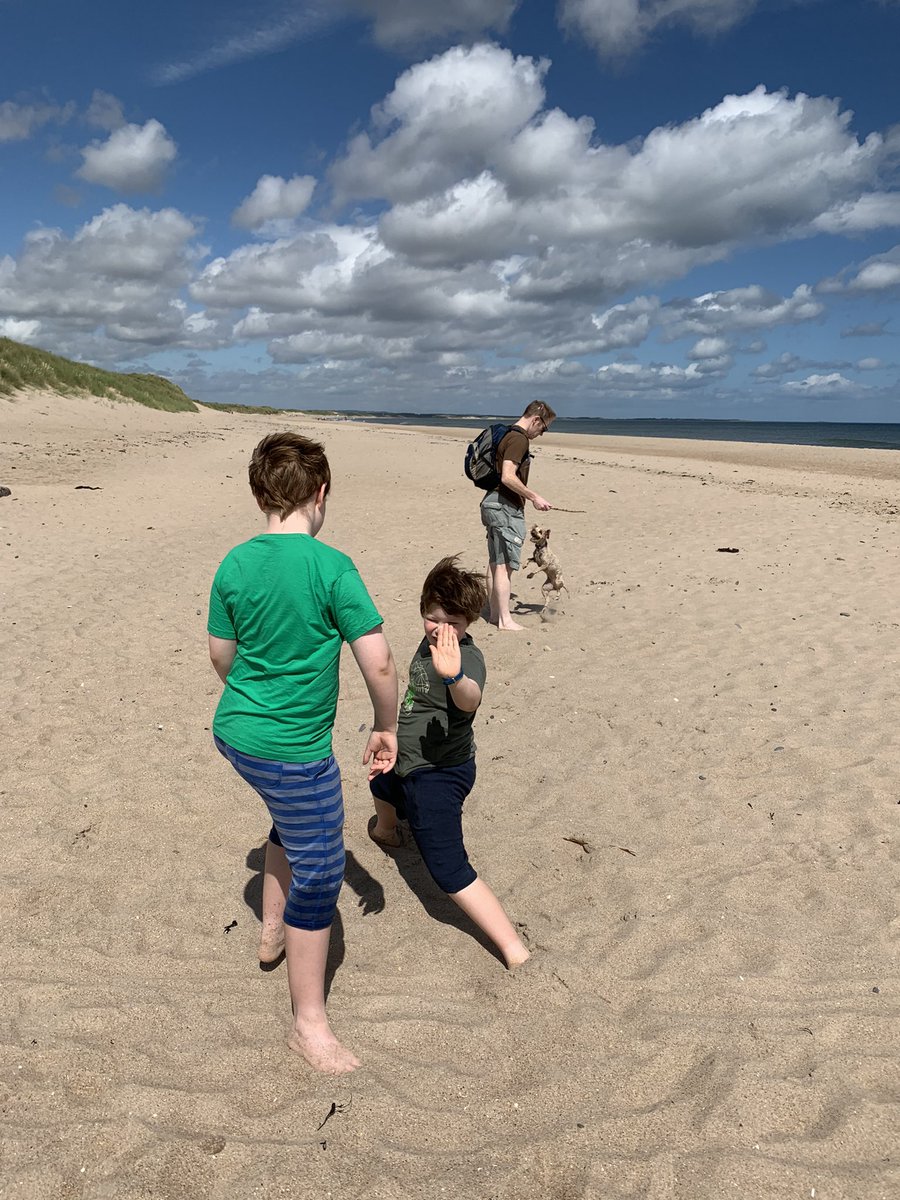Lovely Sunday stroll! 🌊 ☀️ 🍦