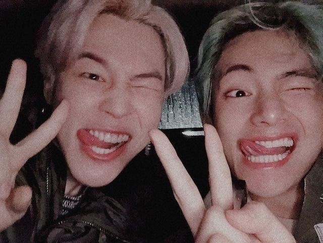 KimTaeBProof's tweet photo. ✌🏼😜 https://t.co/aCdf9zCg6B