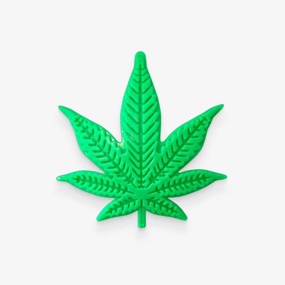 ShopNowLab's tweet photo. Colorado "Maple Leaf" Durable Nylon Dog Chew Toy for Aggress #online #empire https://t.co/oxKdbfr9ps https://t.co/bTzZXJAVgH