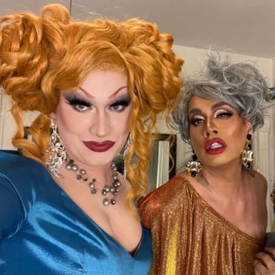 srodulvss's tweet image. raja is team jinkx oh theyre so winning the finale like this is too powerful