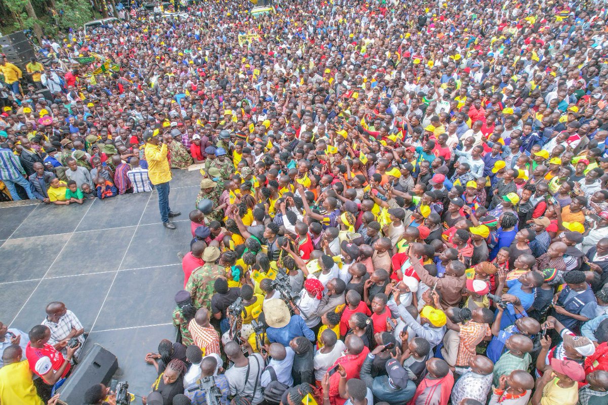 WilliamsRuto's tweet photo. Hustler Nation in Kisii Sports Club. https://t.co/WRsEJh9wVA