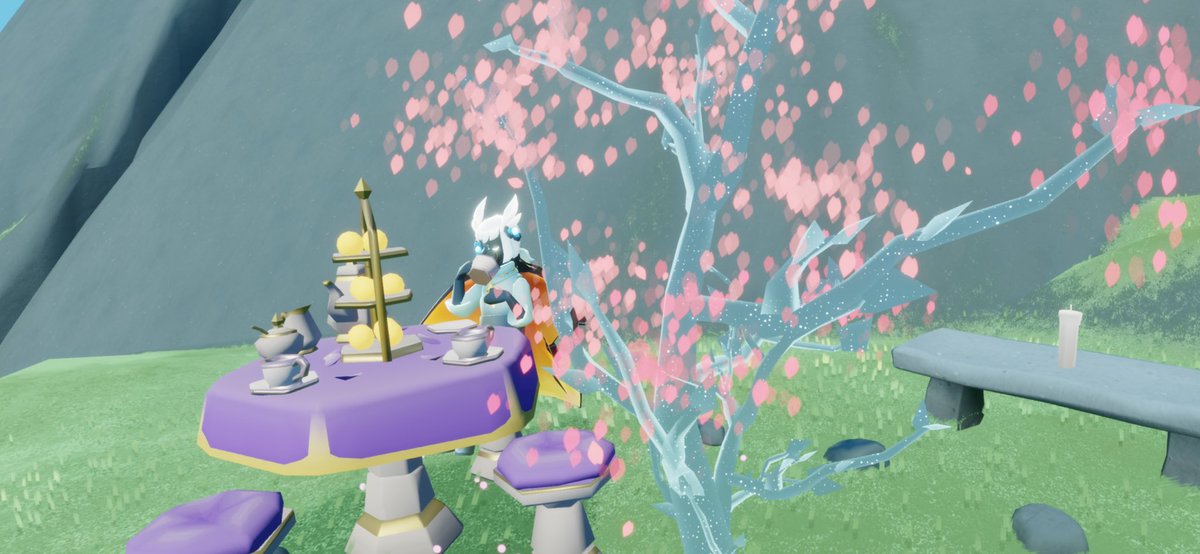 sky35075906's tweet photo. 先週のお花見デイリーの時に撮った
優雅なティータイム https://t.co/uGBVa6KyI7