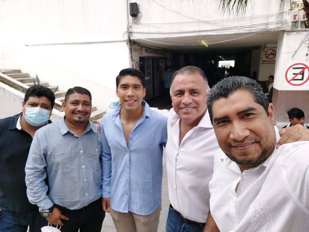 direcmark's tweet photo. Saludando al amigo @pascualonn https://t.co/z0VSIO1Gn5