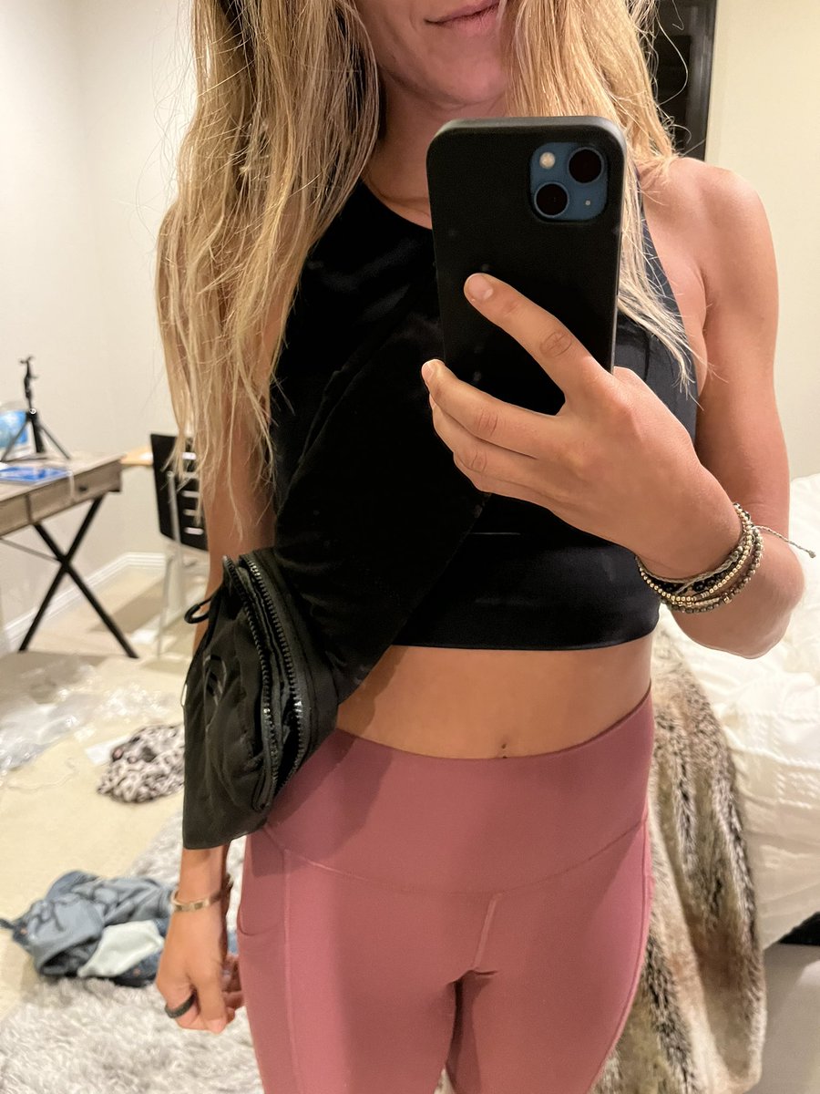 I wasn’t really feeling the Fanny pack trend (leave that to Lou Souza) but this cross body bag is more my style and is perfect for long walks, hikes or bike rides.