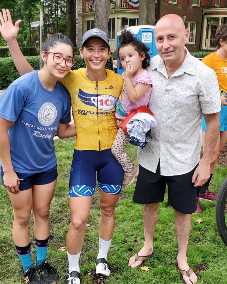 Intelligentsia Cup tweet media