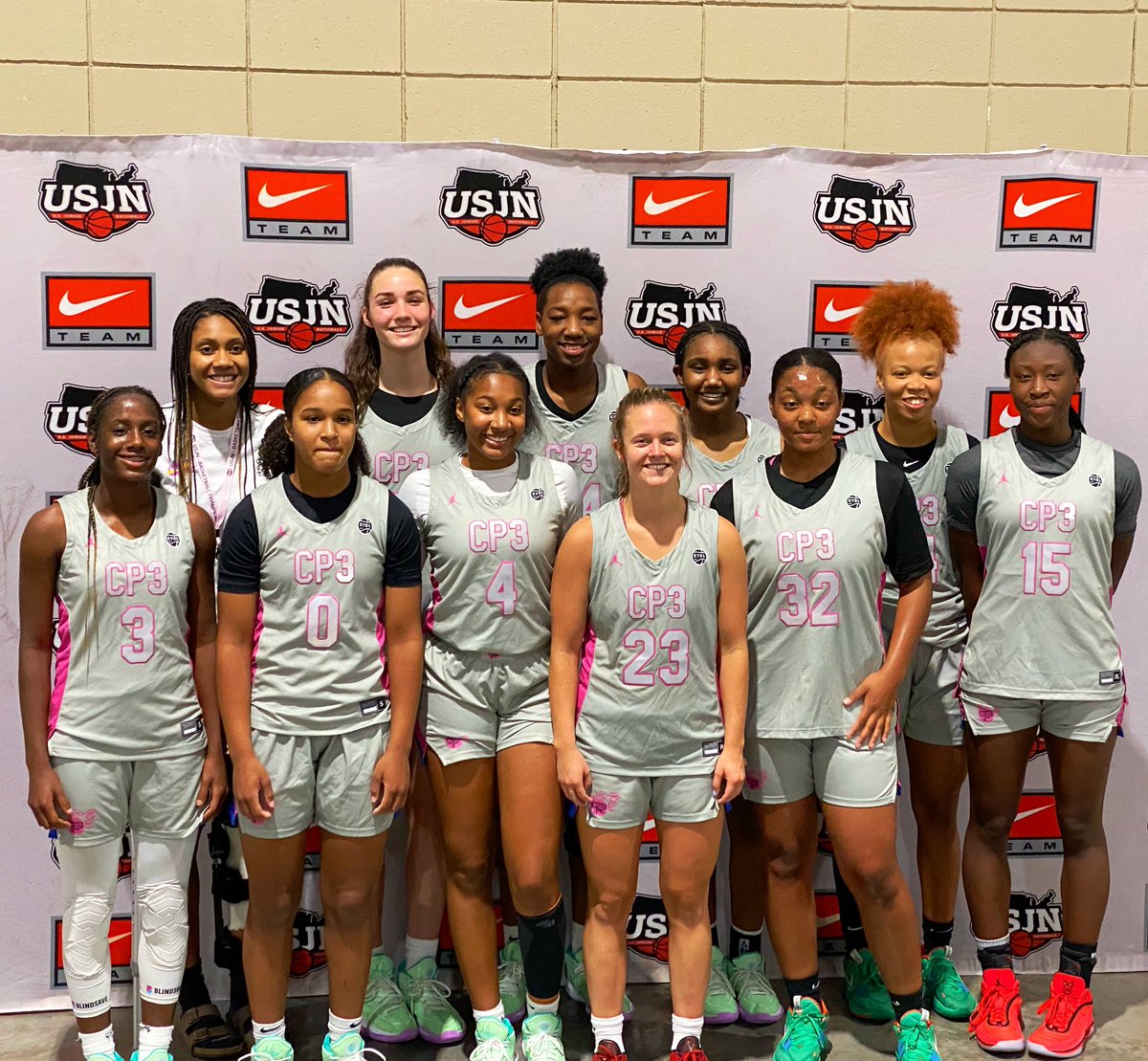 johnbeachme13's tweet photo. Good business trip to Richmond @GarnerFlames 5-0 for the weekend in VA; back to work in CLT, last ride for our 2023s, time to leave it on the floor #lastride #flamesgang https://t.co/FZ9tyB7kut