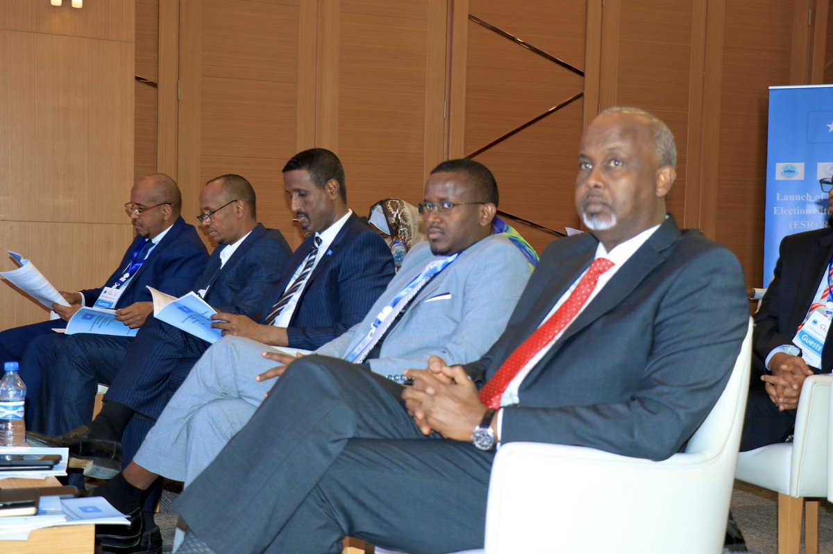 Today, the Civil Society in #Mogadishu launched a civil society election situation room report for #Somalia recent conflict related elections, the event attended by officials from OPM and president, NIEC, MPs, intellectuals and women groups and international agencies.