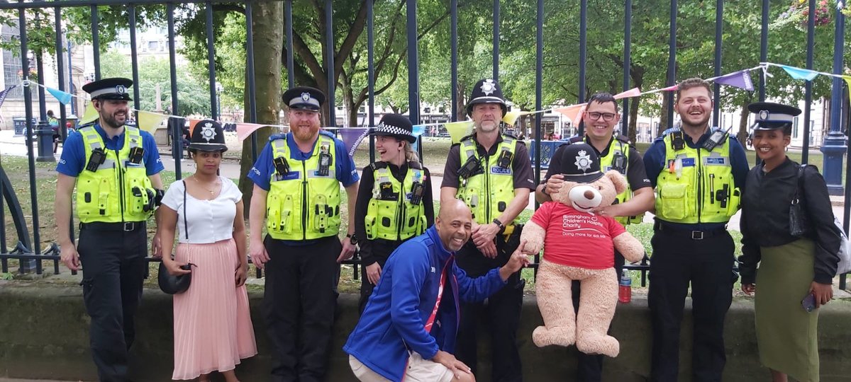 WolvesCityWMP's tweet photo. @WolvesPolice officers on deployment again #CommonwealthGames2022. If you see something that doesn't seem right come and tell us. #projectservator whilst in #brum we got a photo with @Tesco raising money for @Bham_Childrens #lookatthecamera https://t.co/ahPrC6ESxt