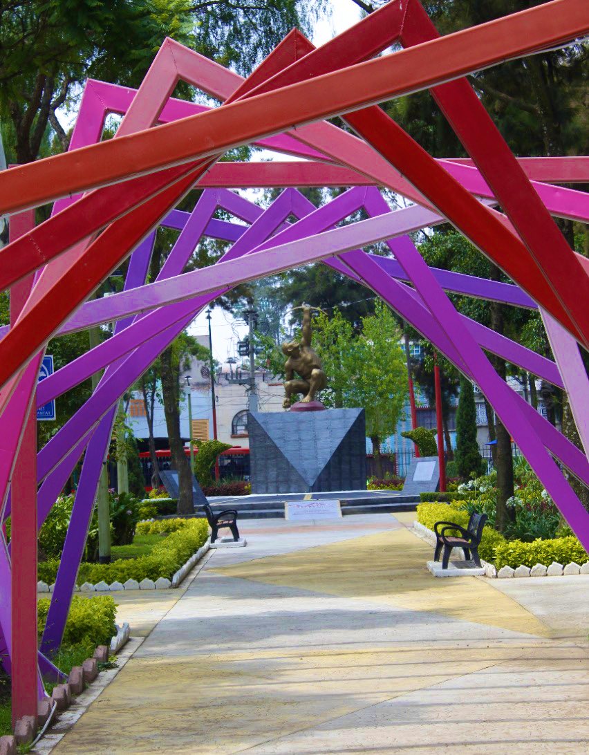 evelyn_parraA's tweet image. ¡Los parques Aguascalientes y Oaxaca quedaron preciosos! Hoy es una excelente oportunidad para que los visites y pases un #FelizDomingo en familia☀️🌟✨❣️😎👌

#MiBellaVenus