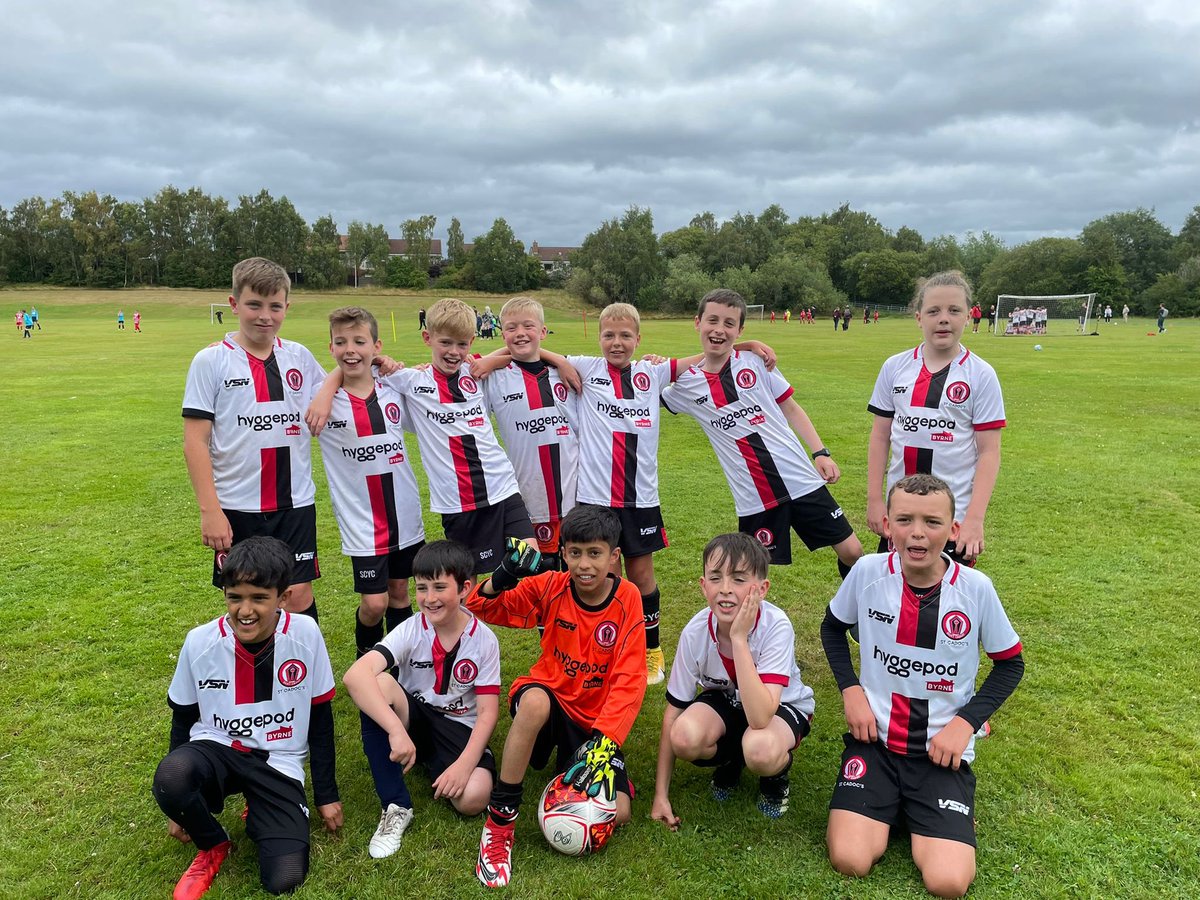 StCadocs2011s's tweet image. Not even the weather could dampen the spirits of this lot who had a fantastic day at the Neilston Festival yesterday. @Neilston2011 @CarolsideSC @ekrryouth2011 👏👏👏