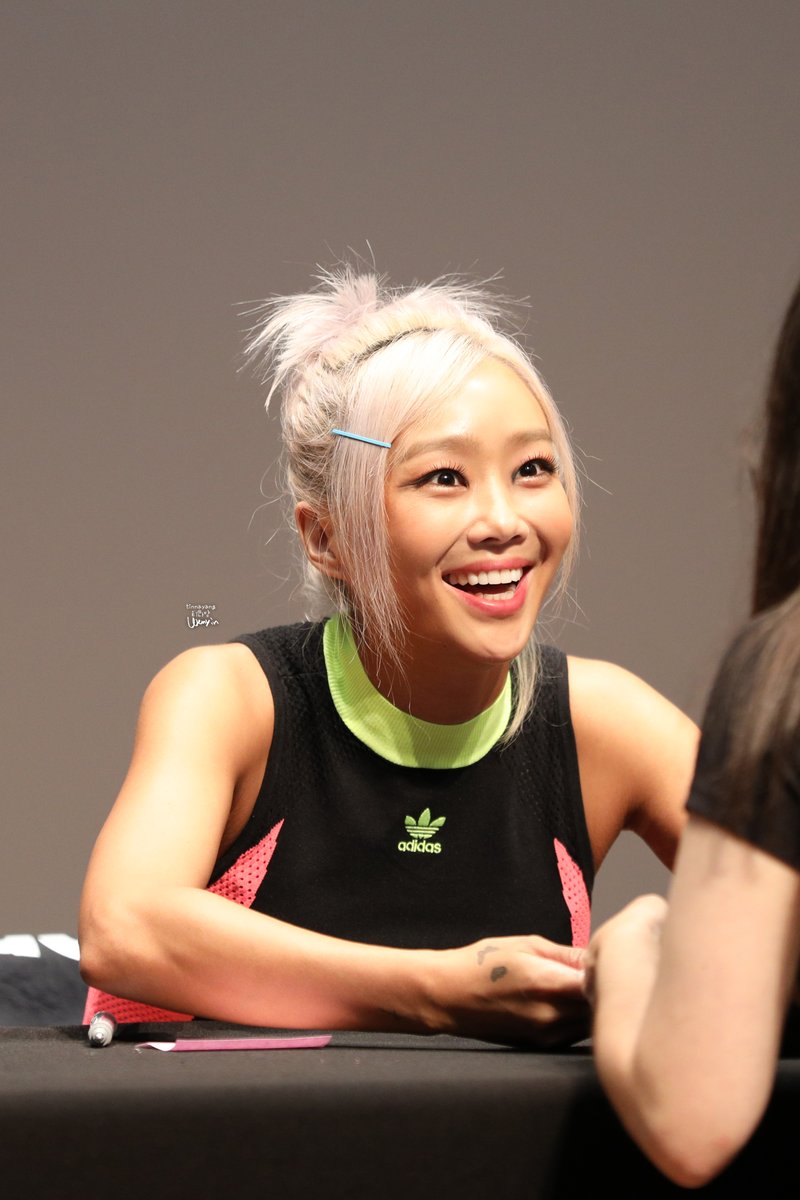 sistarbox's tweet image. 220725 #Hyolyn #효린 3rd mini album [iCE] 팬싸인회
sistarbox.blogspot.com/2022/07/220725…