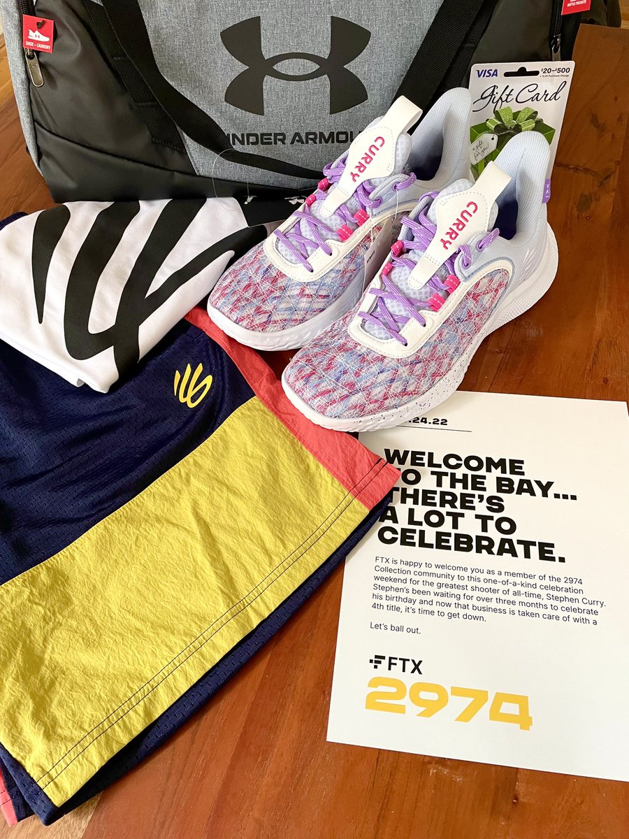 Thank you for the fresh gear! <a href="/StephenCurry30/">Stephen Curry</a> 🙏

<a href="/2974Collection/">The 2974 Collection</a> <a href="/FTX_Official/">FTX</a> <a href="/UnderArmour/">Under Armour</a>