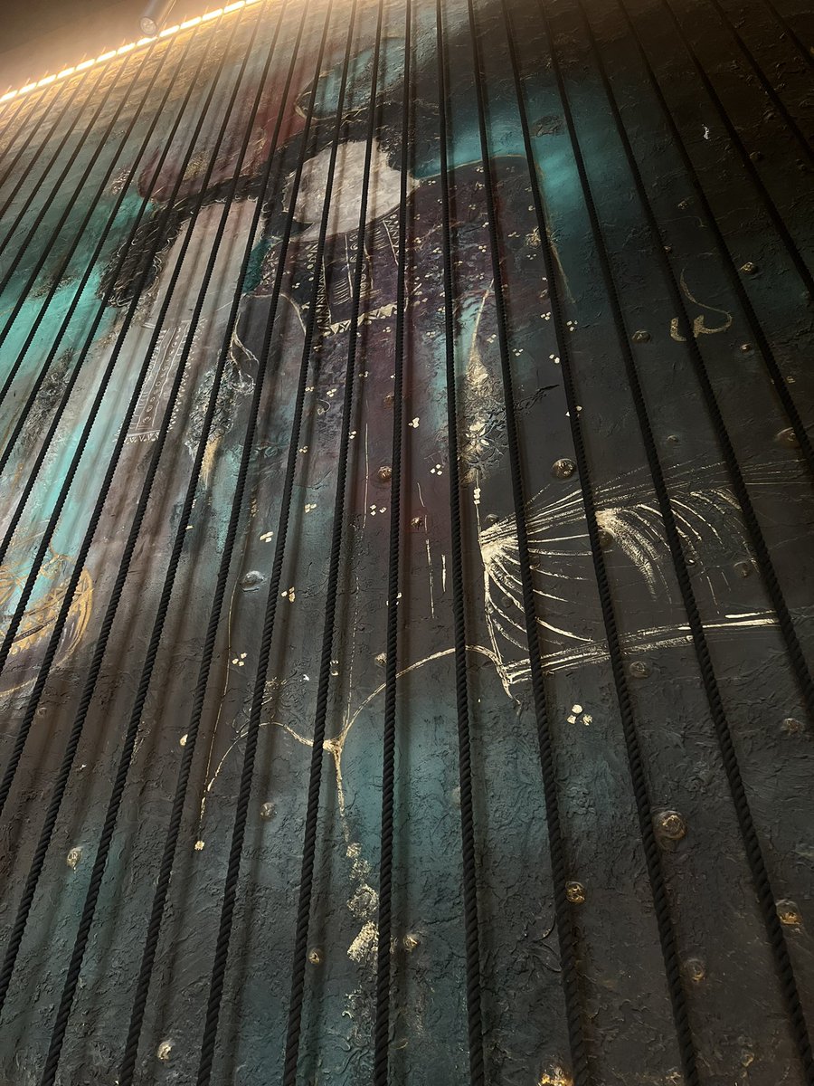 -

"أُخبئ لكِ حُباً ، ولو أنَّ الحُب يُرىٰ ، لرأيتِ في قلبِي مدينة لكِ🫀.

-