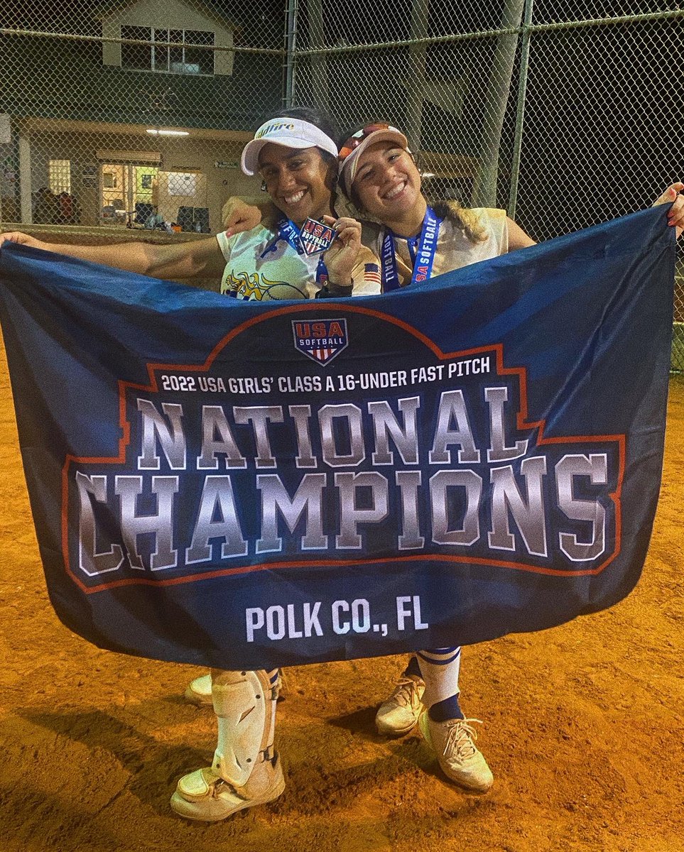 ahernandez2024's tweet photo. @USASoftball NATIONAL CHAMPS!!! There couldn’t be a better way to end the summer season. So proud of us and how we’ve progressed. Thank you to everyone that came out. Thank you to all my coaches! @WildfirePaulson #together #GoodVibesOnly https://t.co/lIeCMlqXHW