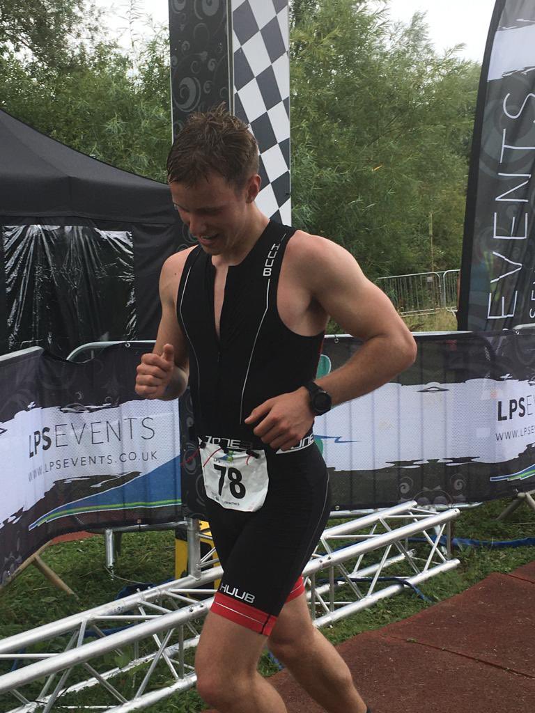 _eli_johnson0_'s tweet image. @LPSSportsEvents last event before Ironman Swansea 70.3.

Really well organised and executed 💪 #Triathlon