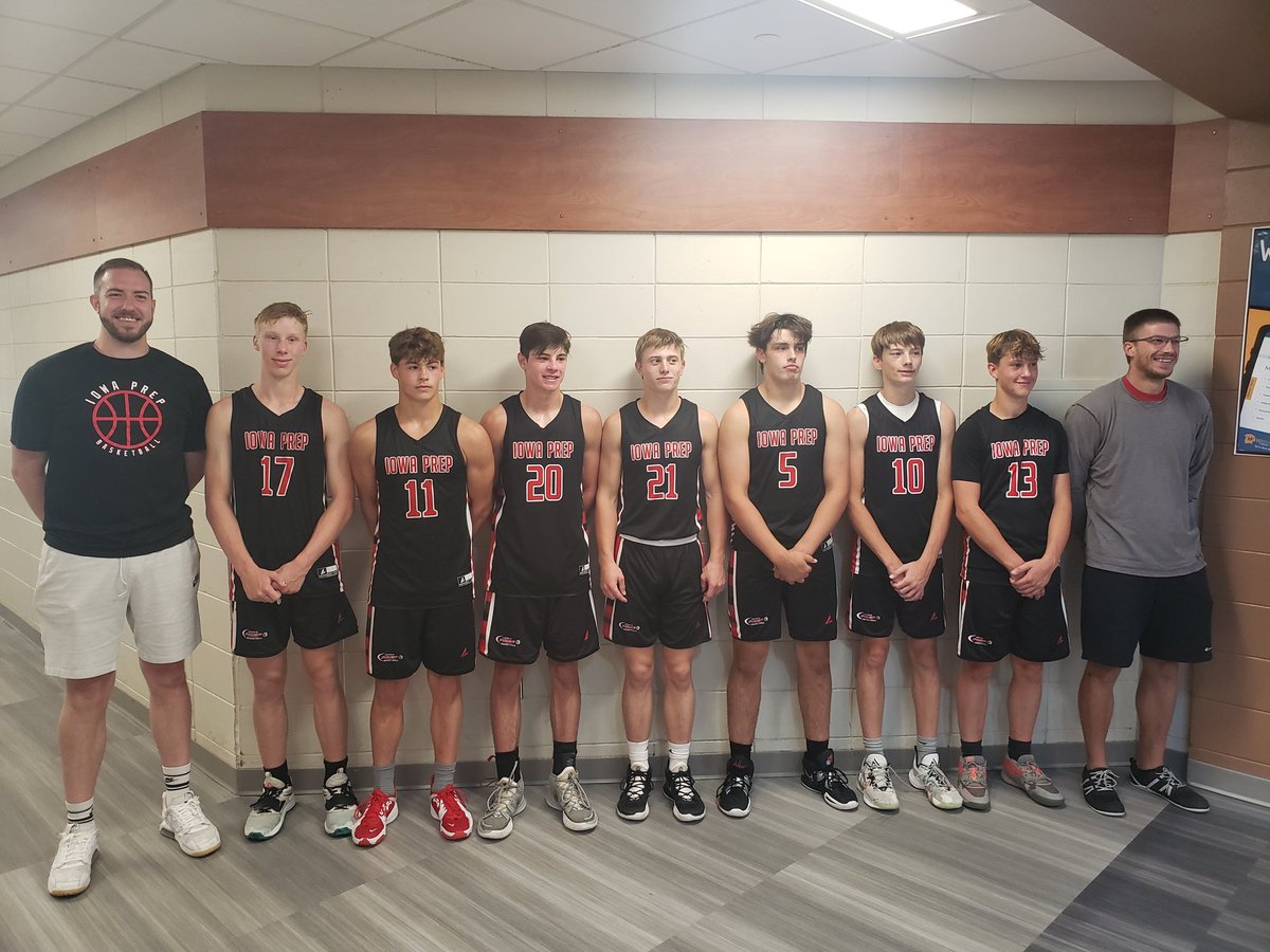TroyRies73's tweet photo. Last game of Iowa Prep '22 Season. Great group of guys. 3rd place. #process #iowaprep https://t.co/BGaAvOJtr8