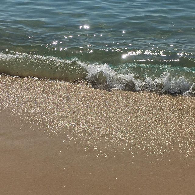 SolBodyCo's tweet photo. Daily Affirmation 💌✨

1. I can make a difference
2. I will not worry about things I cannot control  
3. I am doing my best 💛 https://t.co/VGpQo0ecjM