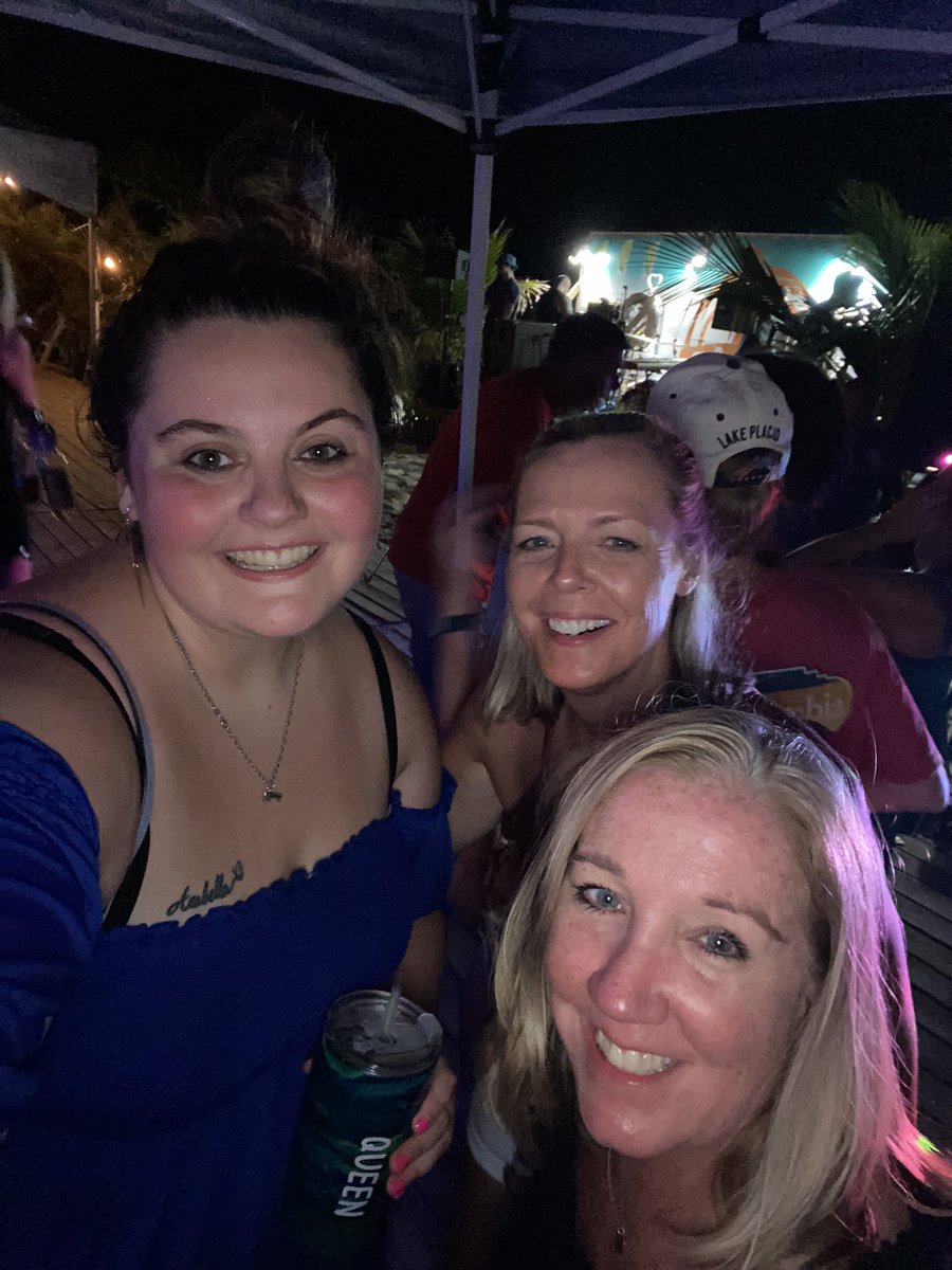 TribeQhappy's tweet photo. Great time with @TribeQuokka last night. Fun IRL event. Nice to put faces to names. #TribeUp #BAYC @Dick_Doofus @P_Rumpus @HeatherRobertzz @TheCutestUncle @NoShoesJohnny1 @Beachgirlwc @StevensMoni https://t.co/MOTeDu3FOx