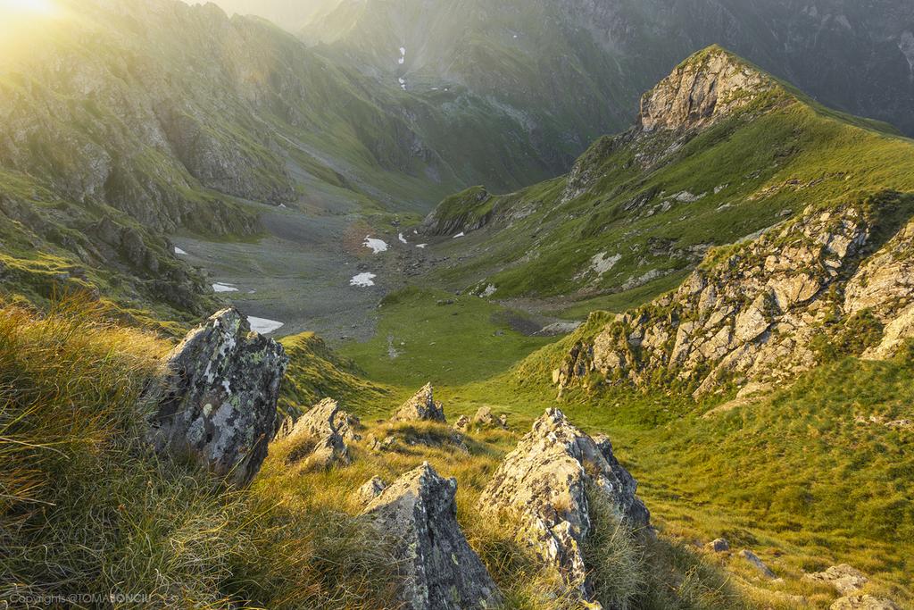 Sunrise in Fagaras Mountains, Romania #NaturePhotography #landscapephotography #photography #nftphotographer