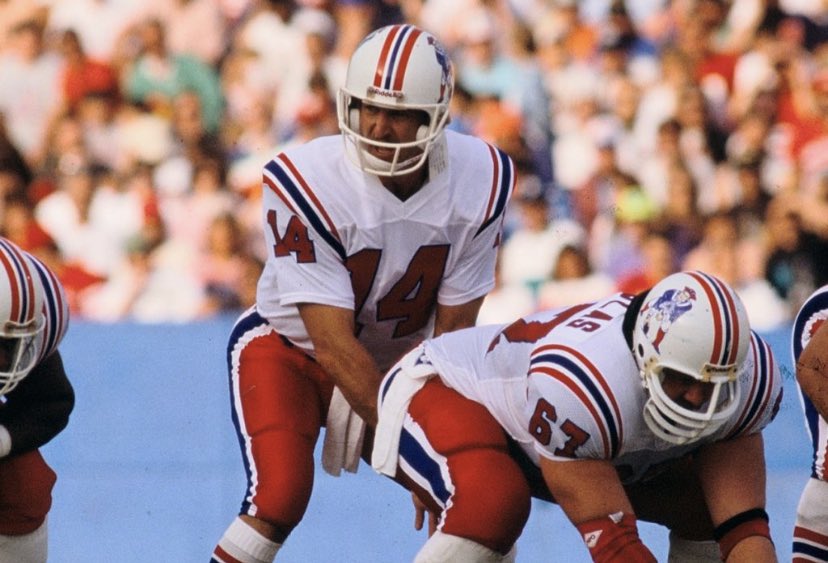 Happy Birthday Steve Grogan! One of my favorite players as a kid.  