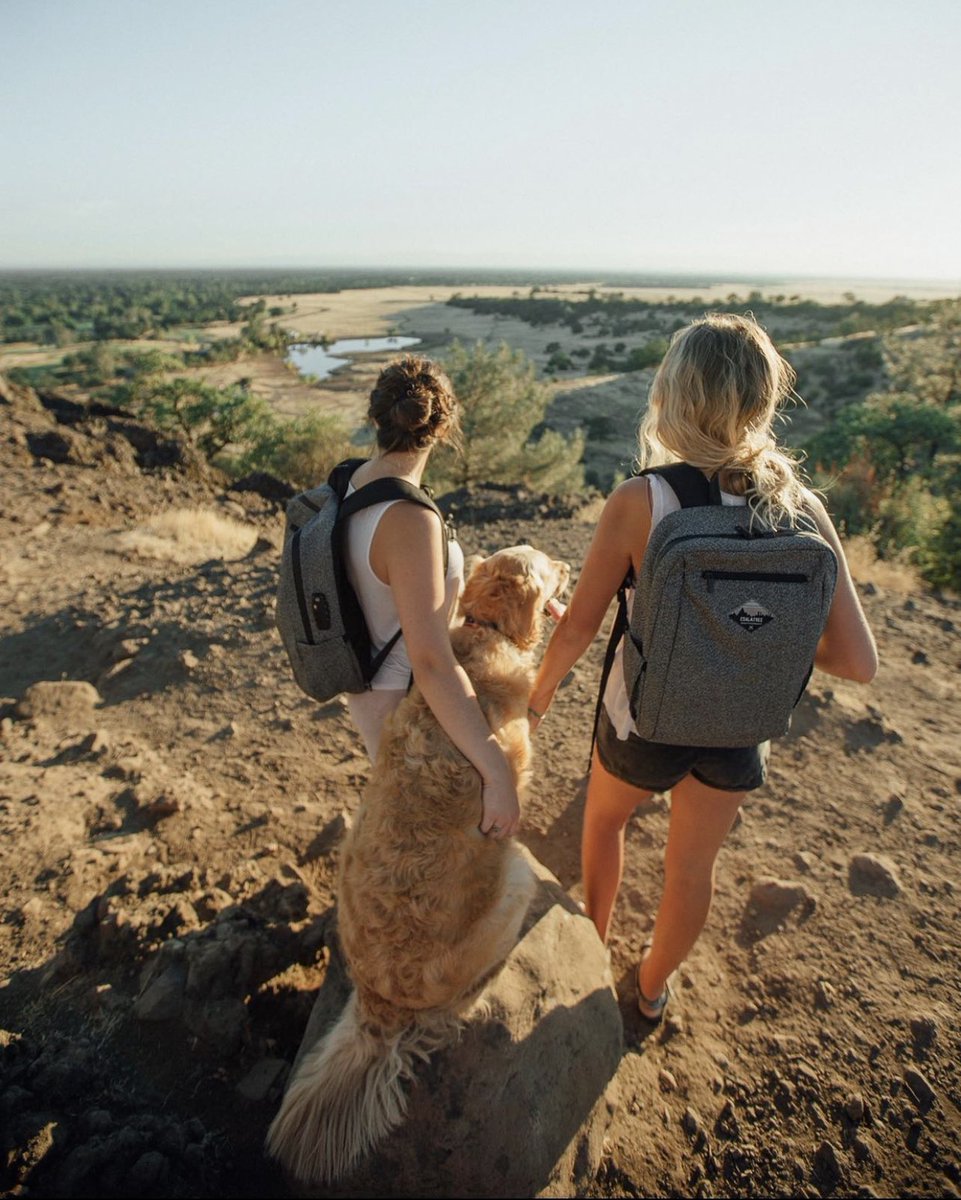 Company always makes for a great day to #greettheoutdoors 

📷 adventurelabs 

#coalatree
#ecomindedgoods