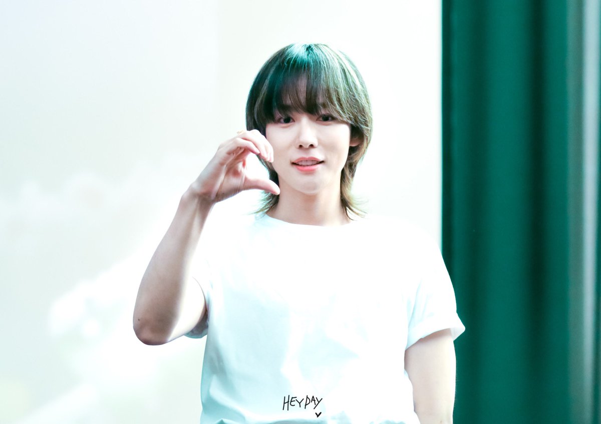 heyday_jw's tweet photo. 220724 케타포 팬싸

나머지 한쪽은 내가채울게🥺

#JINU #진우 #김진우 #WINNER   @official_jinu_ https://t.co/z3kiGwMmc6