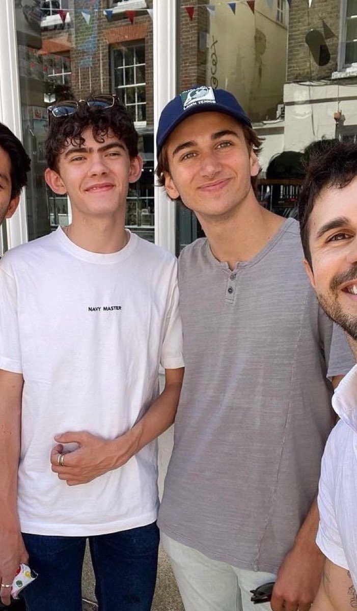 BASHOEPICS's tweet image. summer