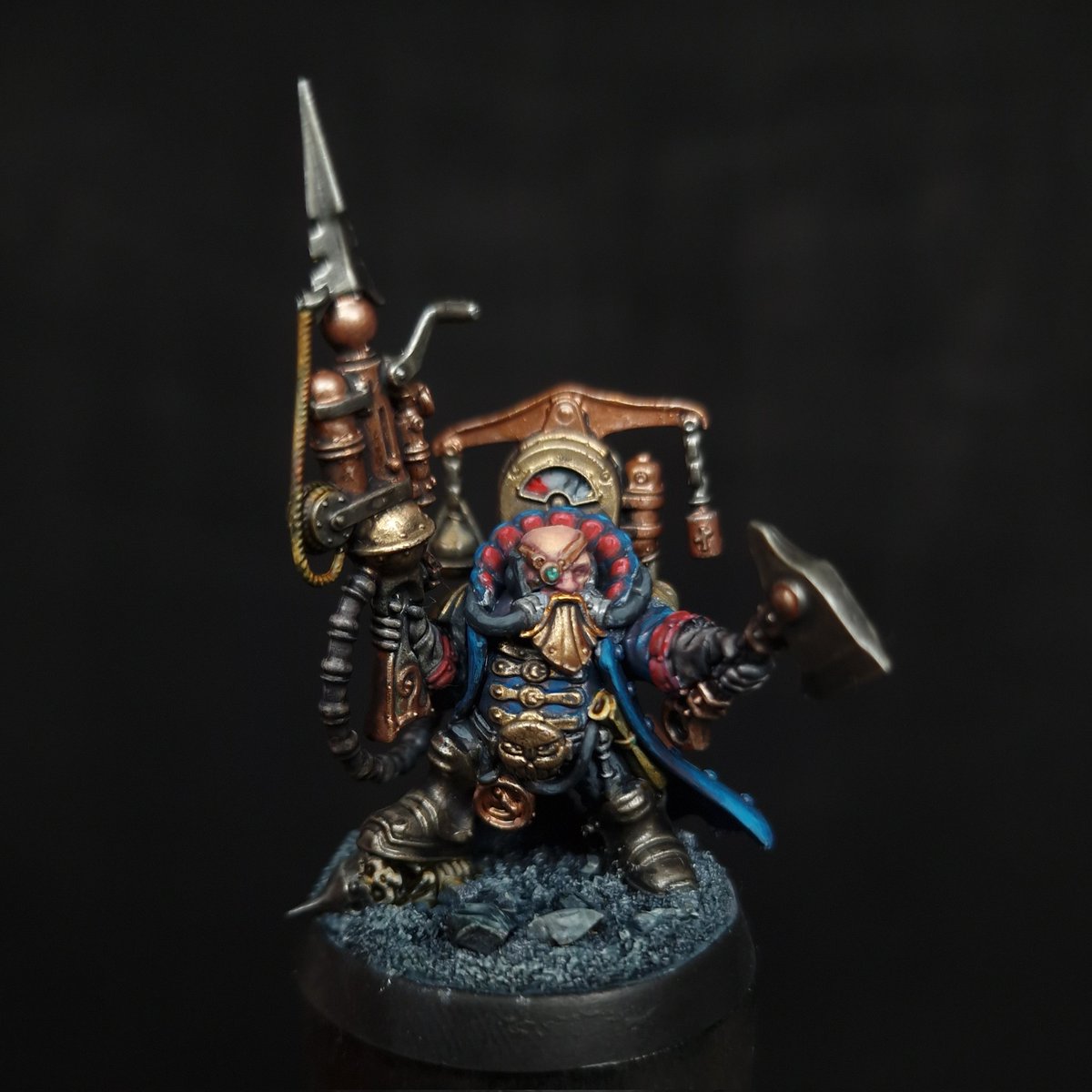 BalrogBrush's tweet photo. Dagnai Holdenstock from Cursed City. I haven't painted in a long time. It feels good to be back painting again! #warhammer #warhammerquest #WarhammerCommunity #cursedcity #ageofsigmar @WarComTeam https://t.co/nTBS2nE5E1