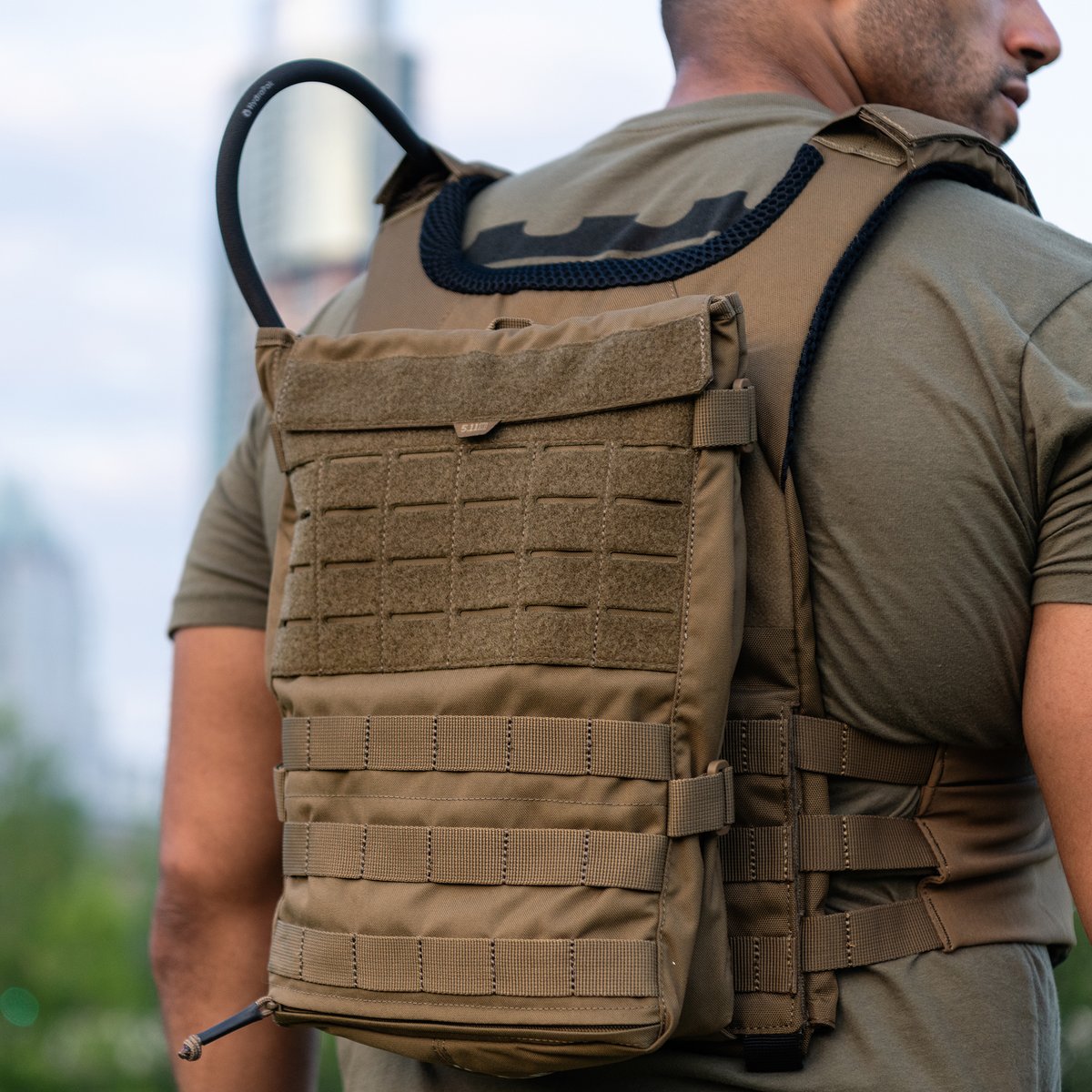 511Tactical's tweet image. The season is heating up, stay hydrated. Tap to shop our hydration systems. #AlwaysBeReady