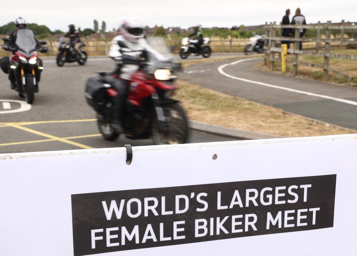 snapperdaz's tweet image. Great turn out for a World record attempt for the largest female biker meet at Triumph in Hinckley. #wlfbm2022 #femalebikermeet #triumphmotorcycles #alamyeditorial #hinckley
