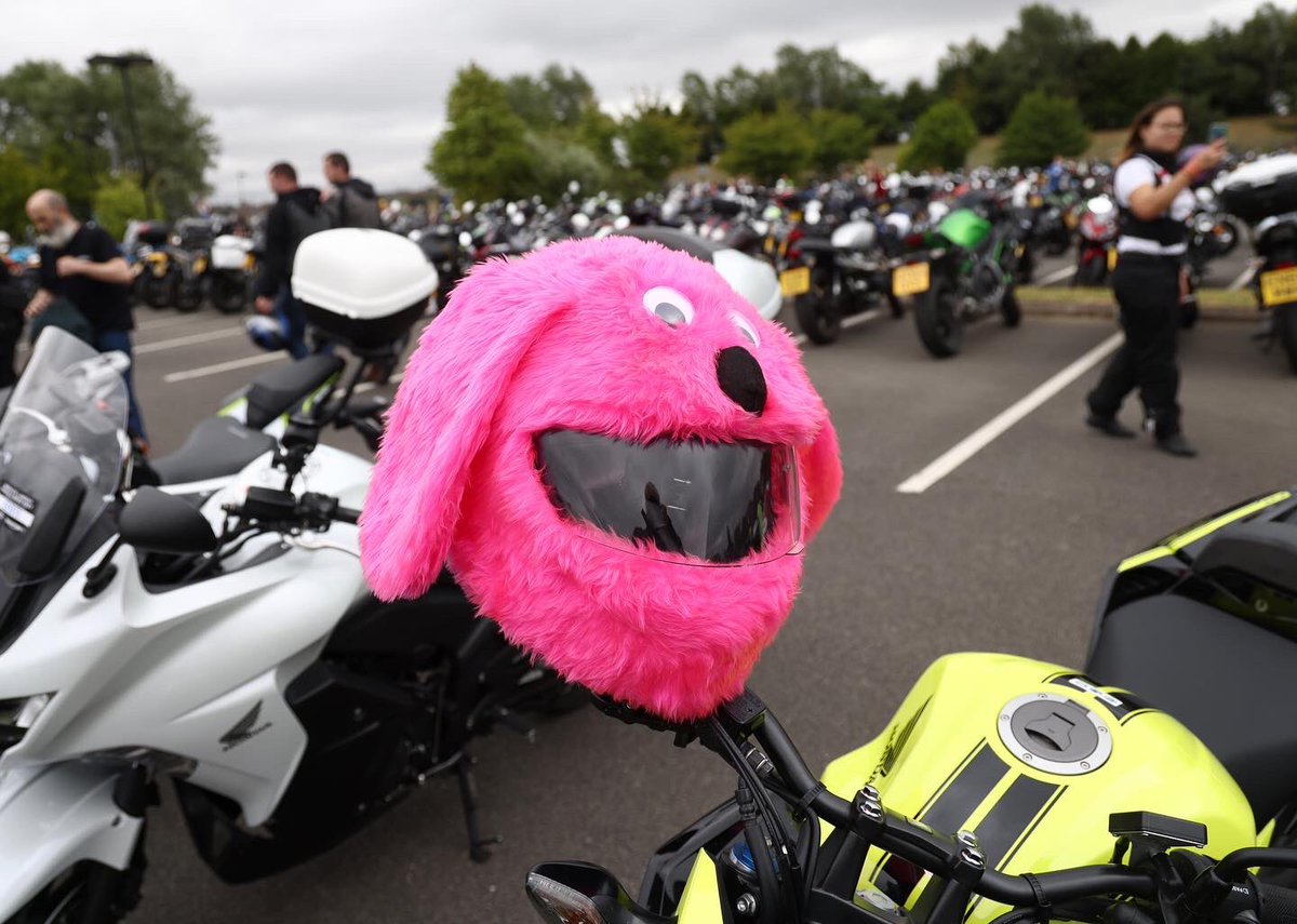 snapperdaz's tweet image. Great turn out for a World record attempt for the largest female biker meet at Triumph in Hinckley. #wlfbm2022 #femalebikermeet #triumphmotorcycles #alamyeditorial #hinckley