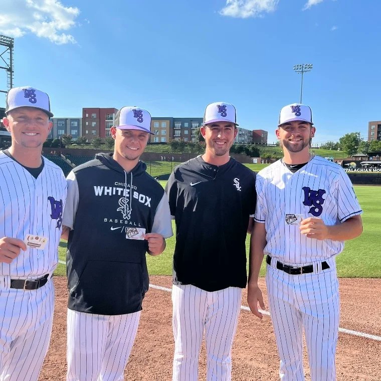 adoptmilbplayer's tweet photo. We have raised $1270 with only $380 left in our Chipotle giftcard fundraiser for the Ft Myers Mighty Mussels VS Bradenton Marauders August 6th. Help us by donating at https://t.co/oLsM00h14h https://t.co/CsNTc9GGRQ